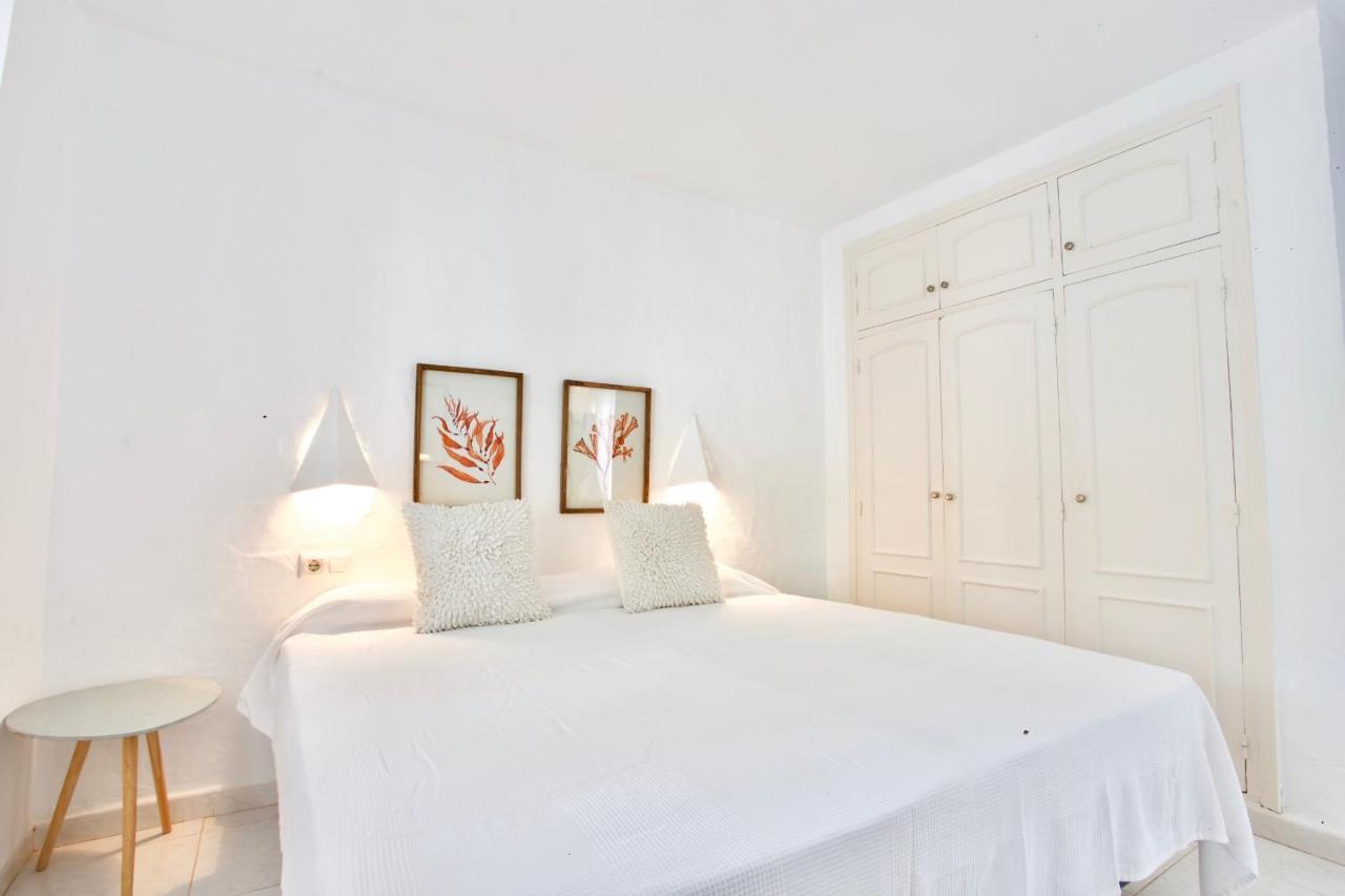 Urbanizacion El Oasis, 20 Villas En 1ª Linea Playa Дения Екстериор снимка