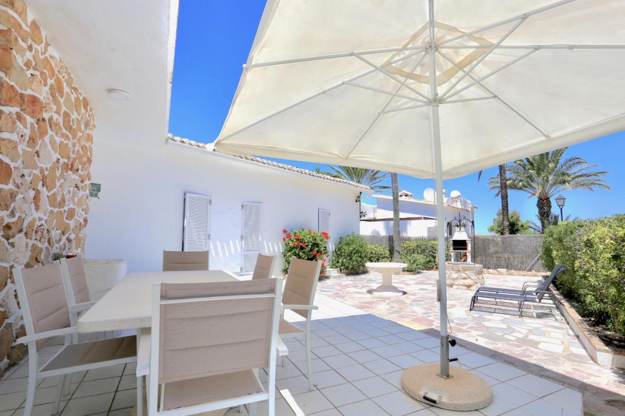 Urbanizacion El Oasis, 20 Villas En 1ª Linea Playa Дения Екстериор снимка