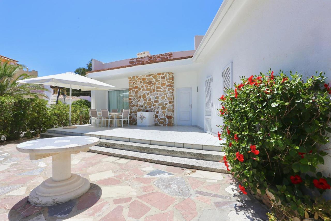 Urbanizacion El Oasis, 20 Villas En 1ª Linea Playa Дения Екстериор снимка