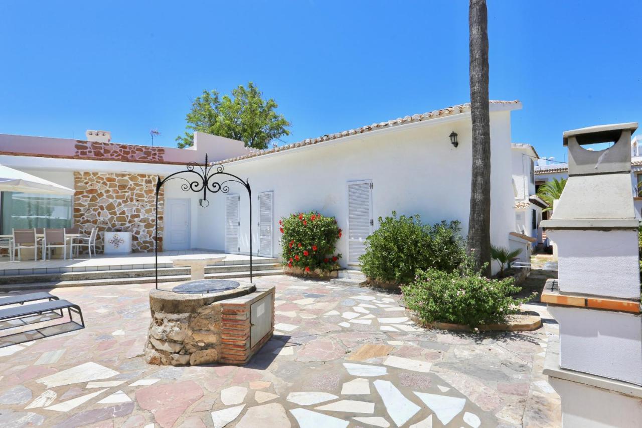 Urbanizacion El Oasis, 20 Villas En 1ª Linea Playa Дения Екстериор снимка