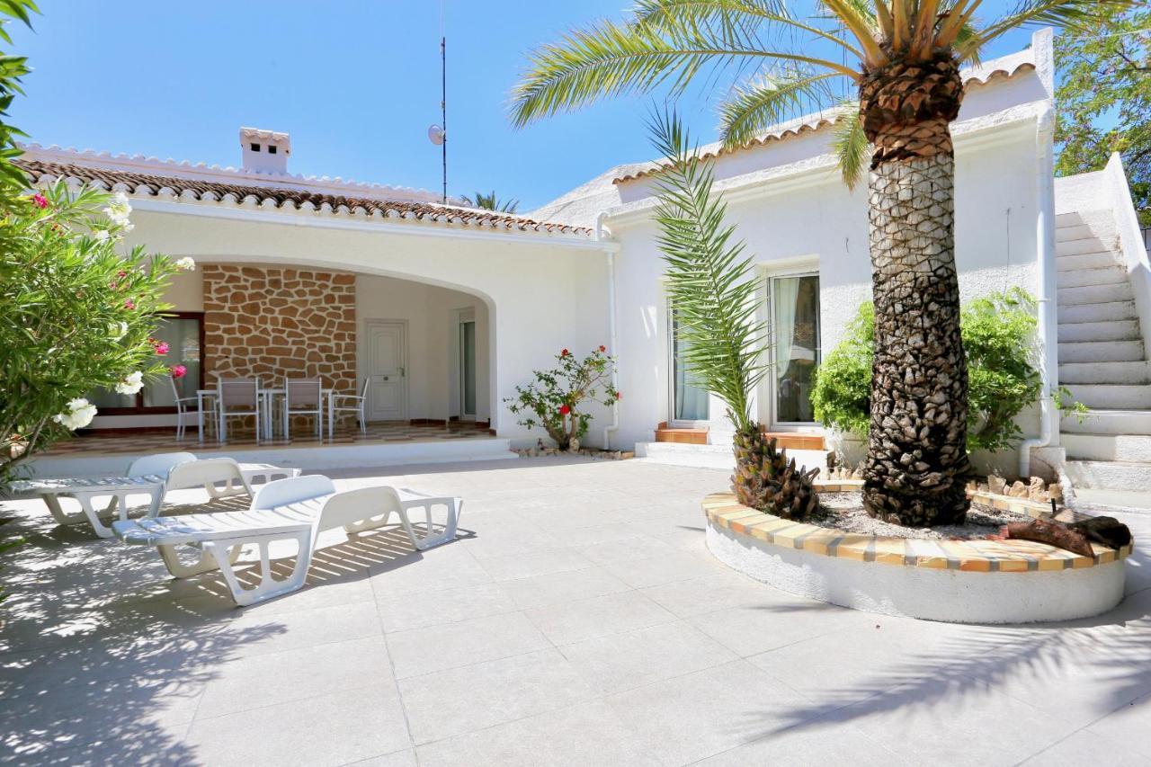 Urbanizacion El Oasis, 20 Villas En 1ª Linea Playa Дения Екстериор снимка