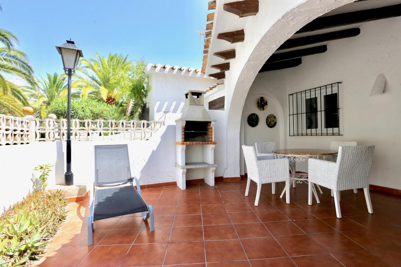 Urbanizacion El Oasis, 20 Villas En 1ª Linea Playa Дения Екстериор снимка